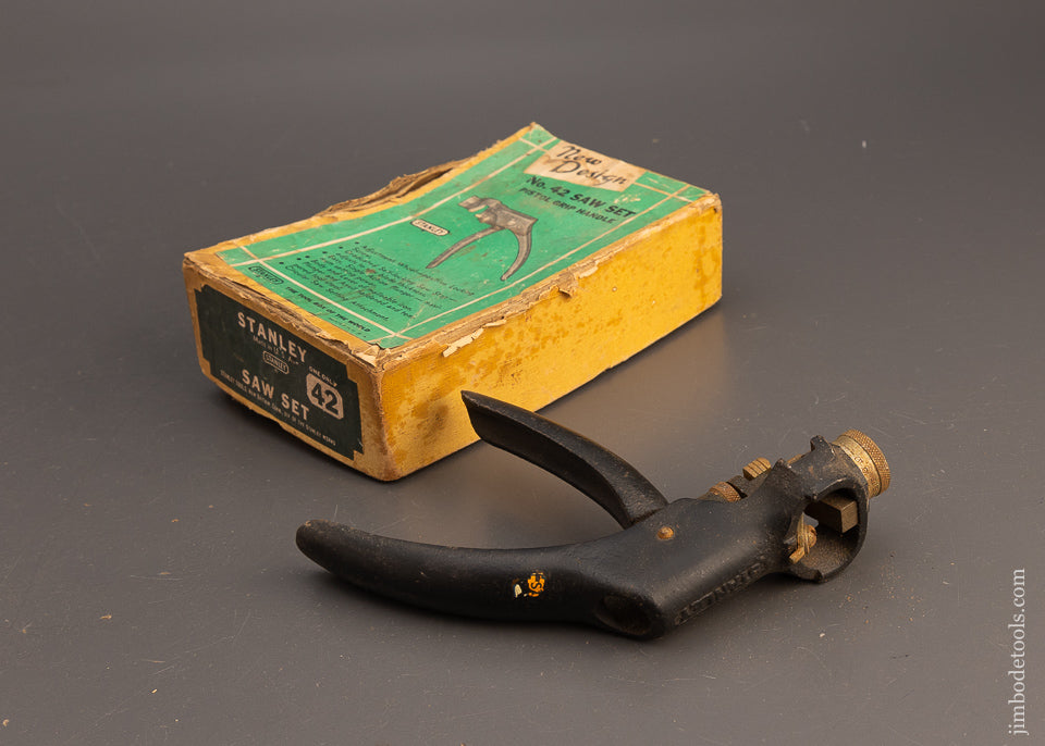 STANLEY No. 42 Saw Set Near Mint in Original Box - 113440