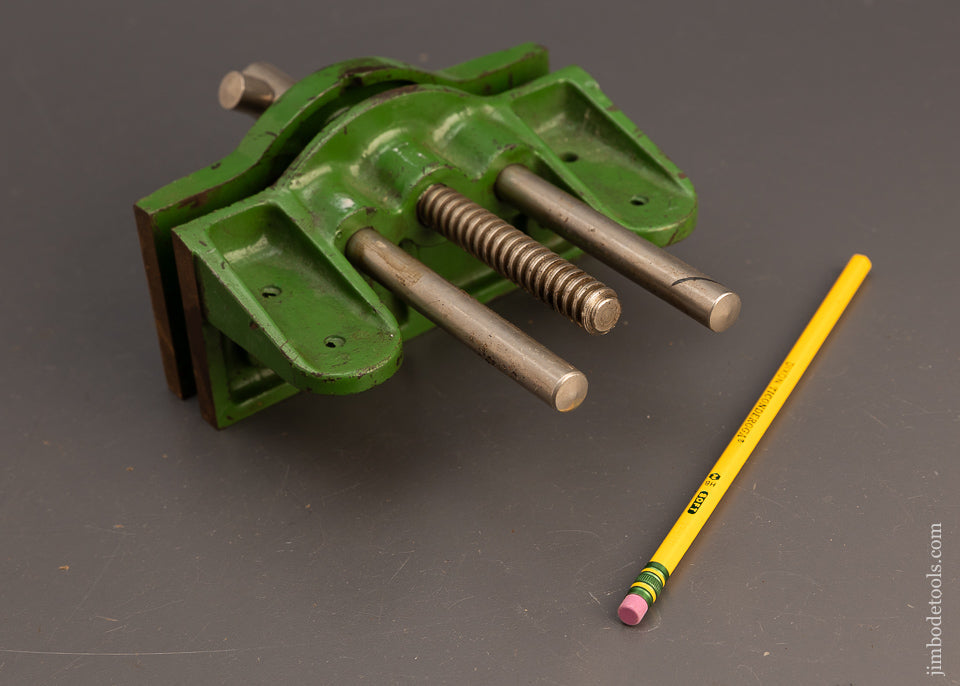 Fine MARPLES 6 Inch Woodworking Vise - 113448