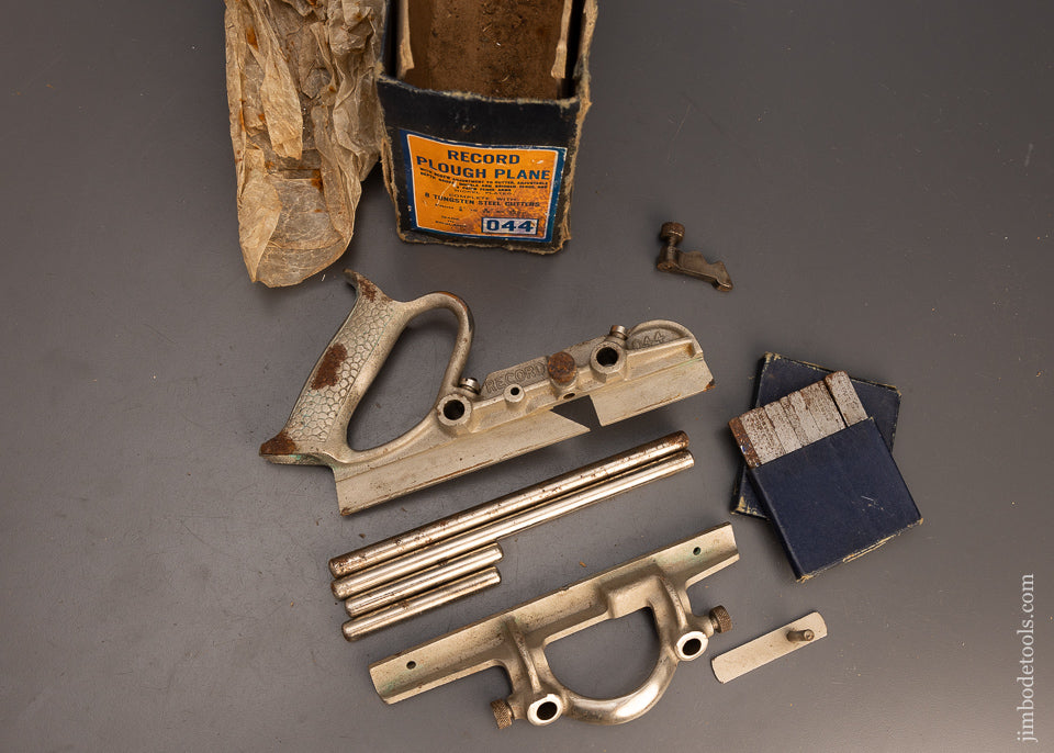 100% Complete RECORD No. 044 Plough Plane in Original Box - 113594