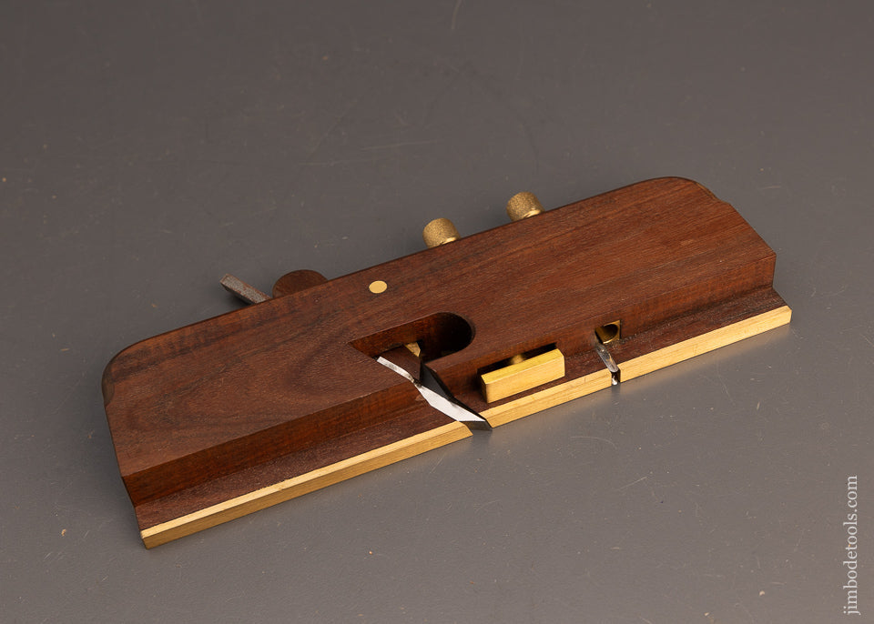 Near Mint & Unused H.N.T. GORDON Gidgee 1/4 Inch Dado Plane - 113605