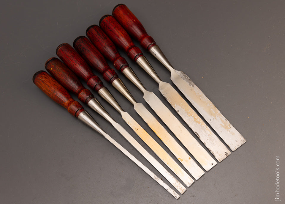 Stunning Set of 7 STANLEY No. 720 Chisels in Period Box - 113608