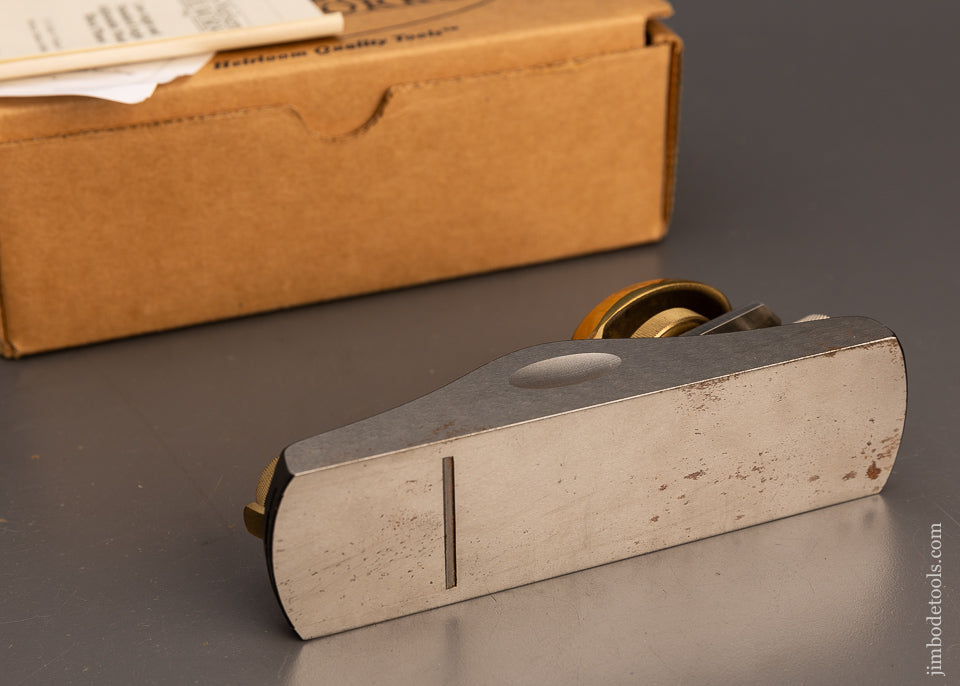 Discontinued LIE NIELSEN No. 9 1/2 Block Plane Near Mint in Box - 113609