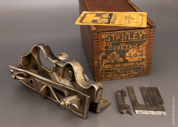 100% Complete STANLEY No. 444 Dovetail Plane in its Original Chestnut Box - 113713