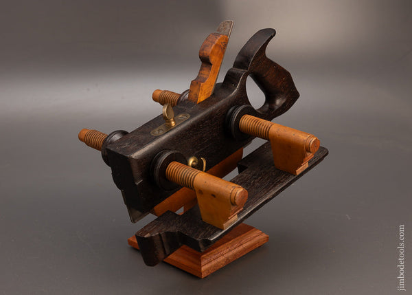 Fine OHIO TOOL CO. No. 104 Solid Rosewood Plow Plane - 113740