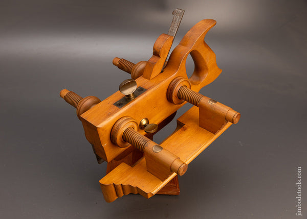 Stunning SANDUSKY TOOL CO. No. 132 Solid Boxwood Plow Plane - 113826