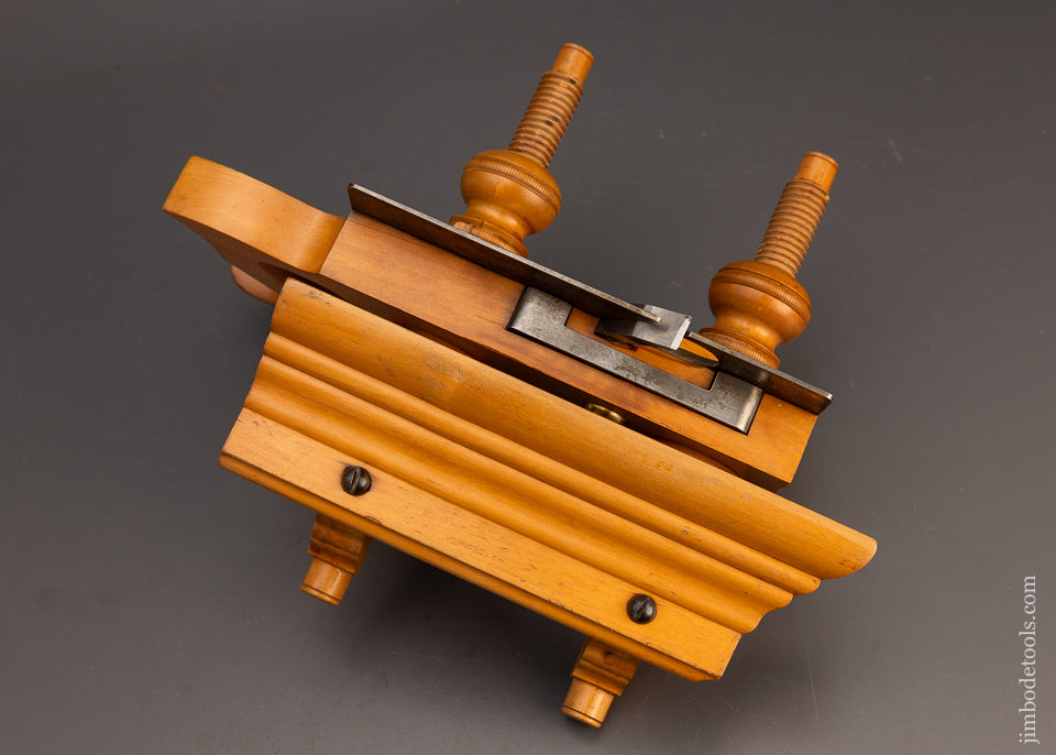 Stunning SANDUSKY TOOL CO. No. 132 Solid Boxwood Plow Plane - 113826