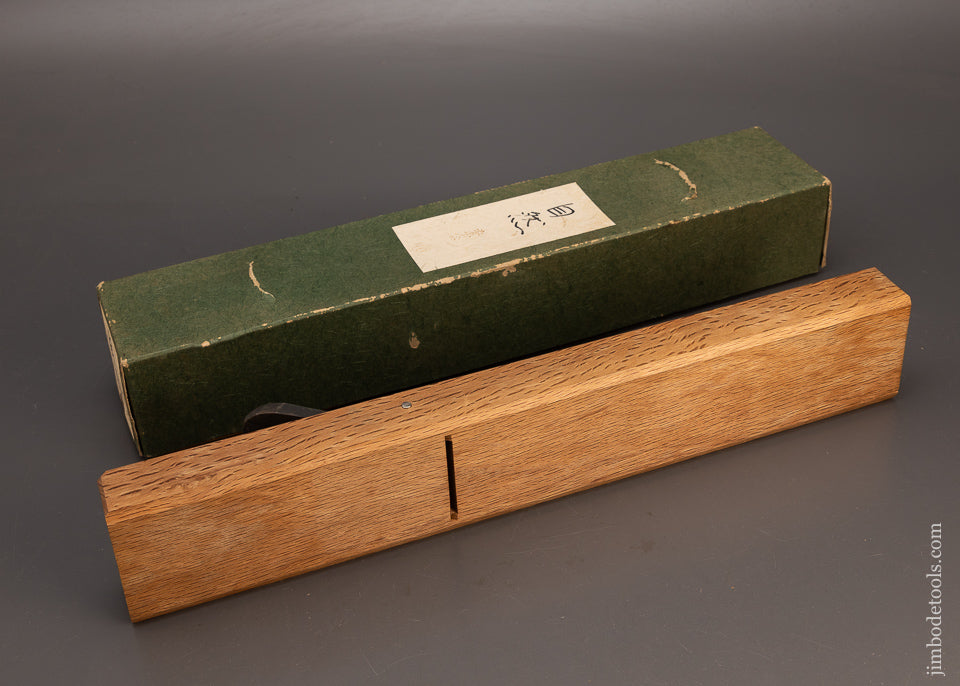 Mint in Box 17 3/4 Inch Japanese Smooth Plane - 113850