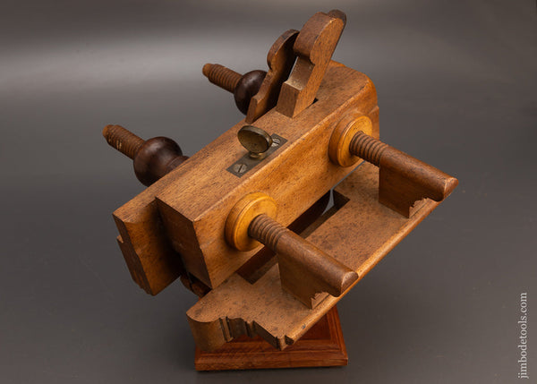Crisp R. HARRON 1843-65 Screw Arm Plow Plane with Rosewood Nuts & Center Bead Attachment - 113978