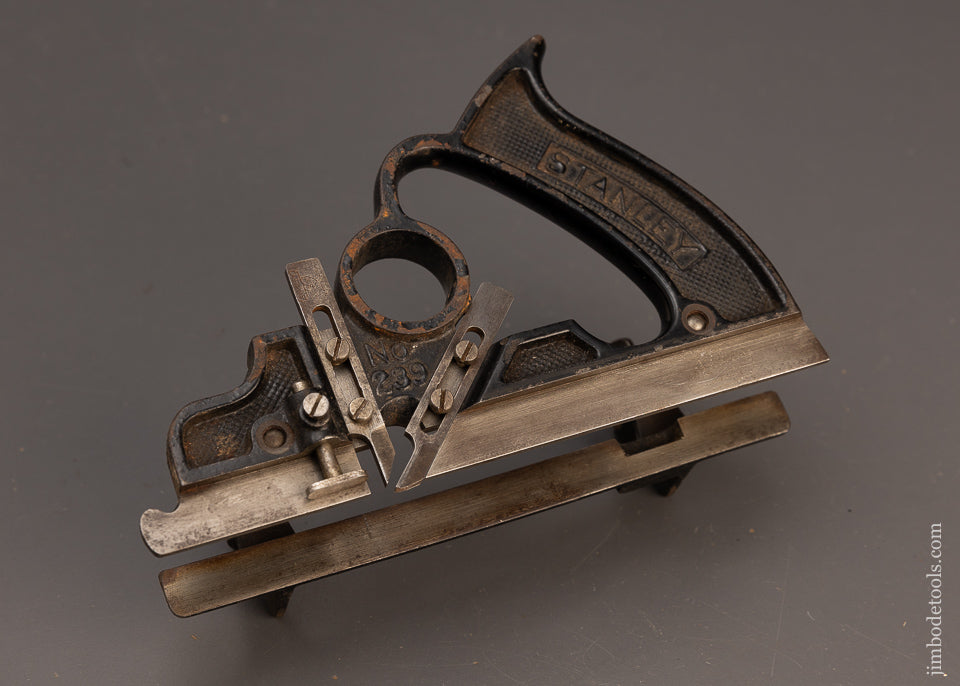 Clean & Complete STANLEY No. 239 1/8 Inch Special Dado Plane - 114112