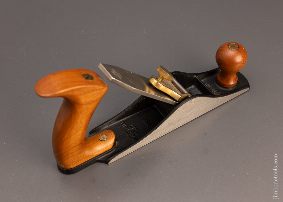 Extra Fine LIE NIELSEN No. 40 1/2 Scrub Plane - 114158