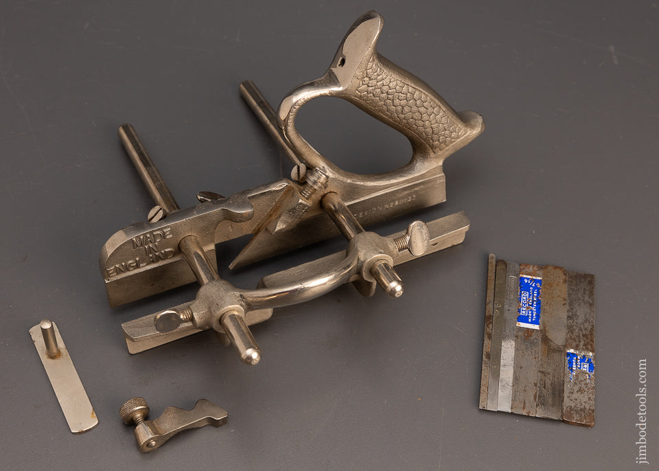 Extra Fine RECORD No. 044 Plow Plane with Depth Stop & 6 Cutters - 114169