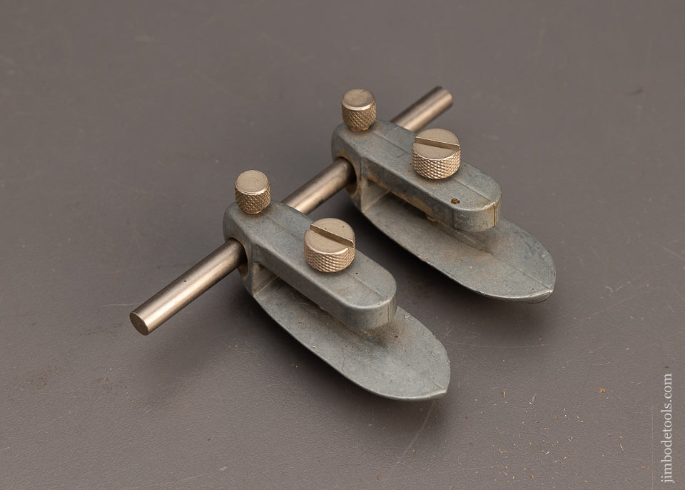 WOOD CRAFT Mint Pair of Universal Chamfer Guides for Draw Knife - 114292