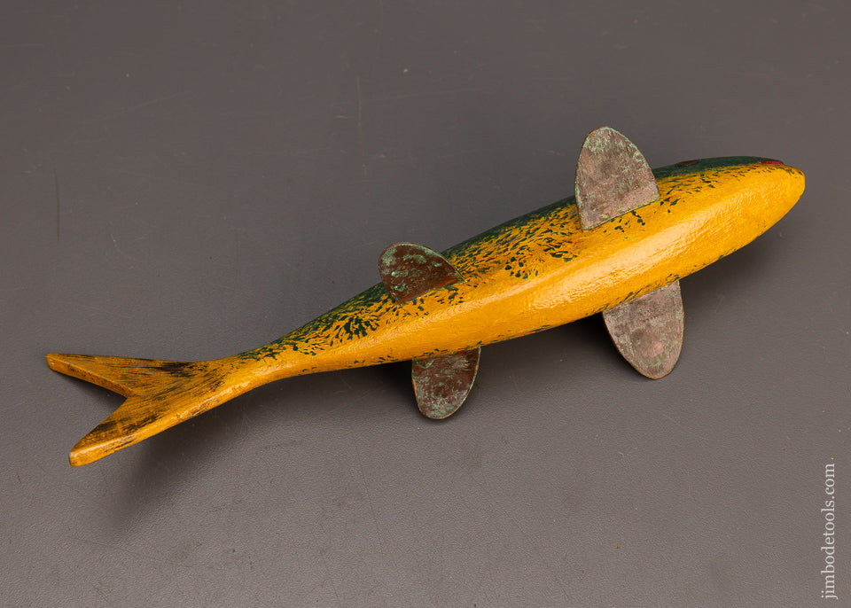 Pretty 9 1/2 Inch Hand Carved Fish Decoy by ROB’T. LINDNER Clarence, N.Y. - 114294