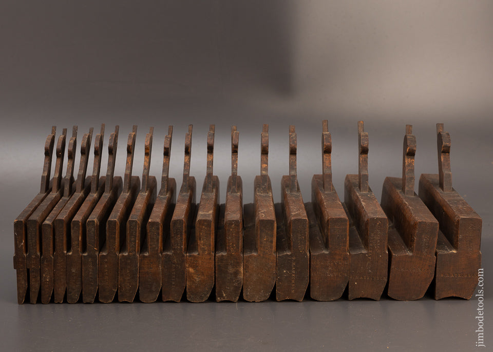 Fine Complete Set of 18 Hollow & Round Moulding Planes by COWELL & CHAPMAN NEW CASTLE - 114361