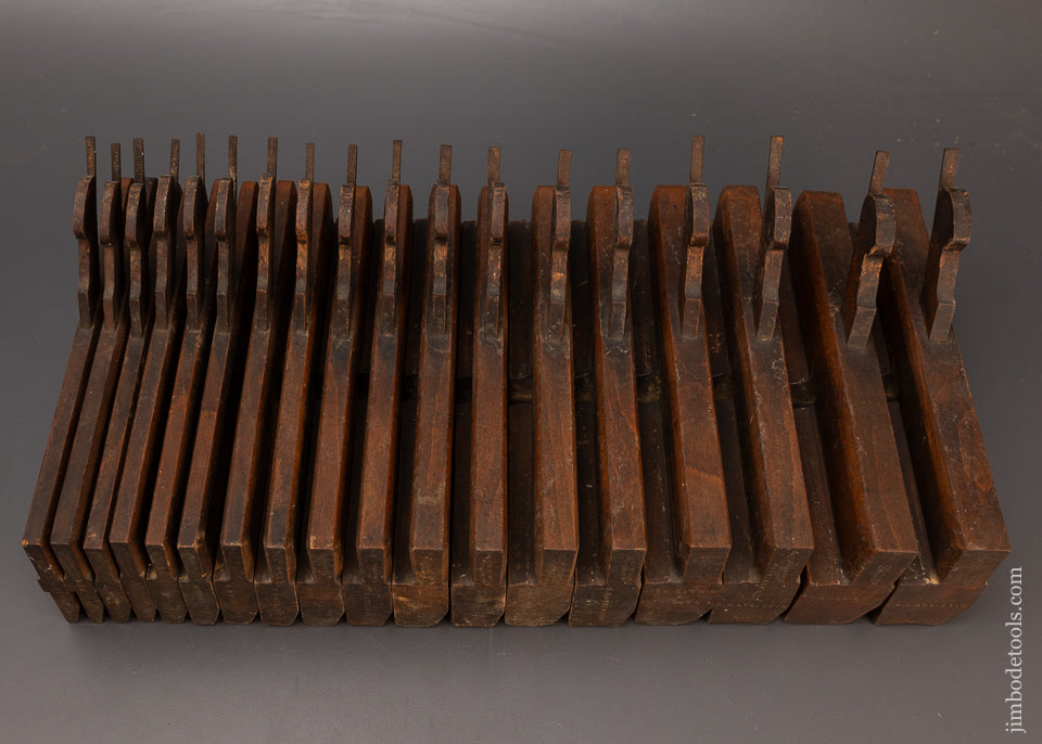 Fine Complete Set of 18 Hollow & Round Moulding Planes by COWELL & CHAPMAN NEW CASTLE - 114361