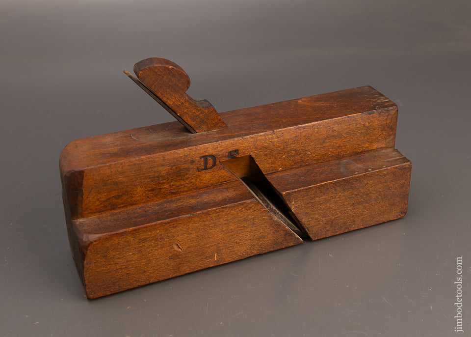Fine Massive 2 3/4 Inch Wide Wooden Moulding Plane by E & T RING & CO. WORTHINGTON MS. - 114416