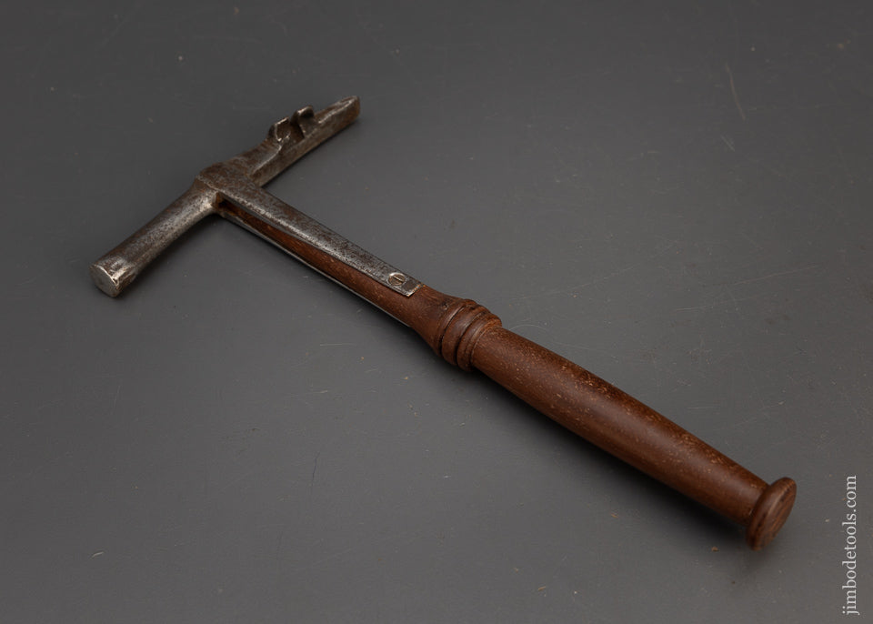 Strapped Hammer with Side Claw - 114589
