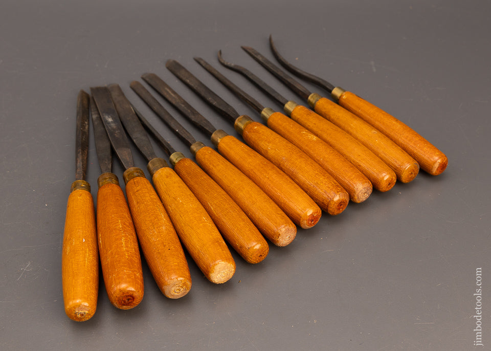Gorgeous Set of 12 MARPLES Carving Chisels Gouges Mint in Box with Decals - 115228