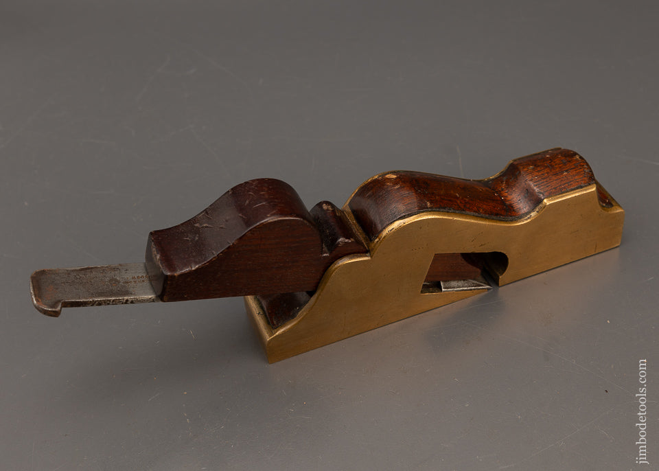 Pretty 1 1/2 Inch Wide Gunmetal Low Angle Shoulder Plane - 115267