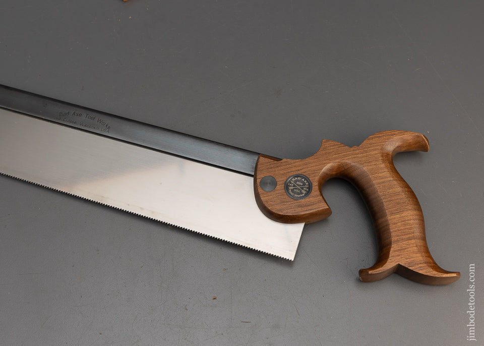 Mint BAD AXE TOOL WORKS Bayonet Carcass Saw - 115271