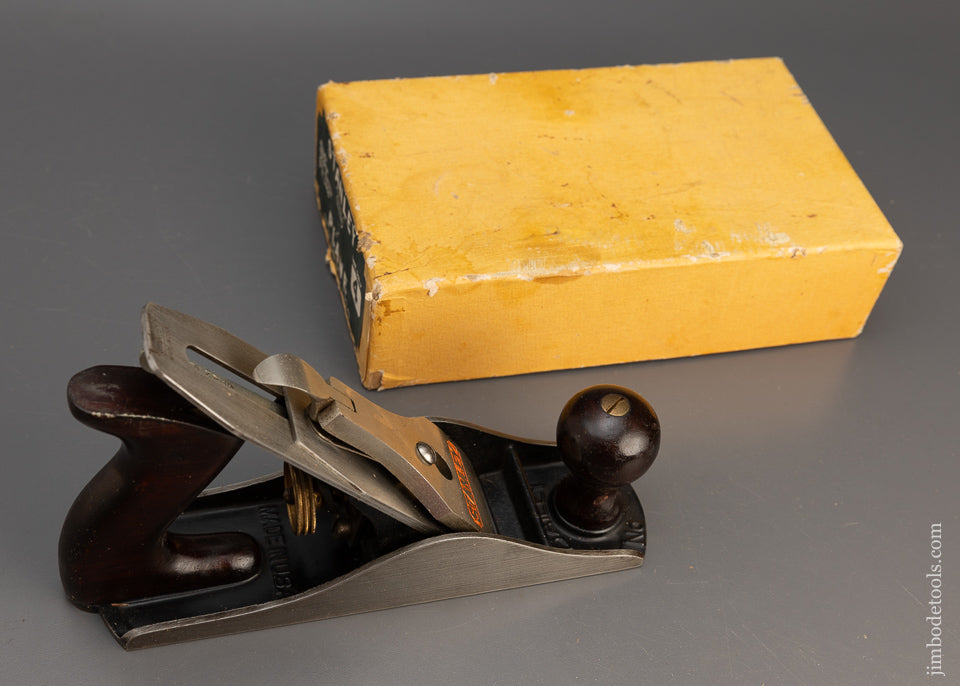 Near Mint in Box STANLEY No. 4 Smooth Plane - 115278