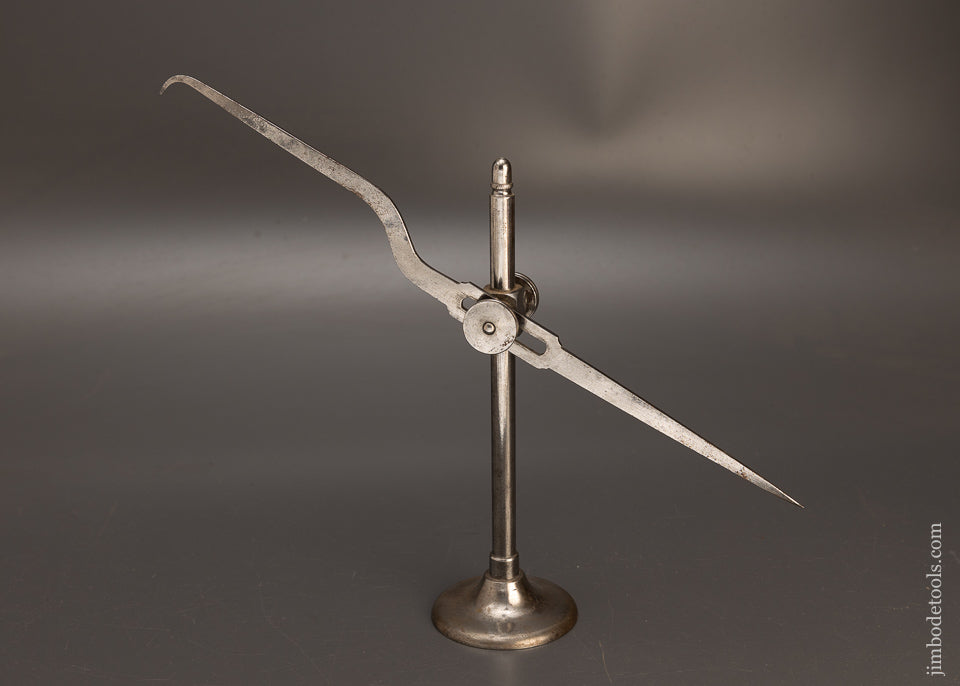 Pretty C.R. ROBERTS Surface Gauge with Acorn Finial - 115372
