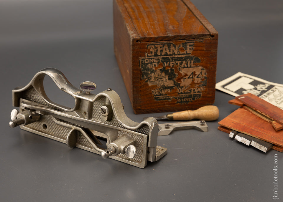 Mint & Unused 100% Complete STANLEY No. 444 Dovetail Plane in Original Box - 115378