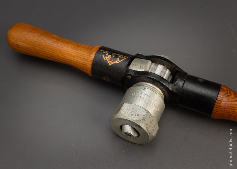 MILLERS FALLS No. 4 Dual Position Heavy Duty Tee Auger Handle - 115447
