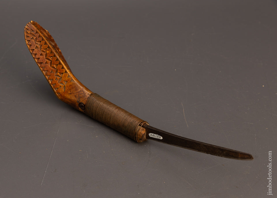 Amazing Antique Chip Carved Native American Crooked Knife - 115583