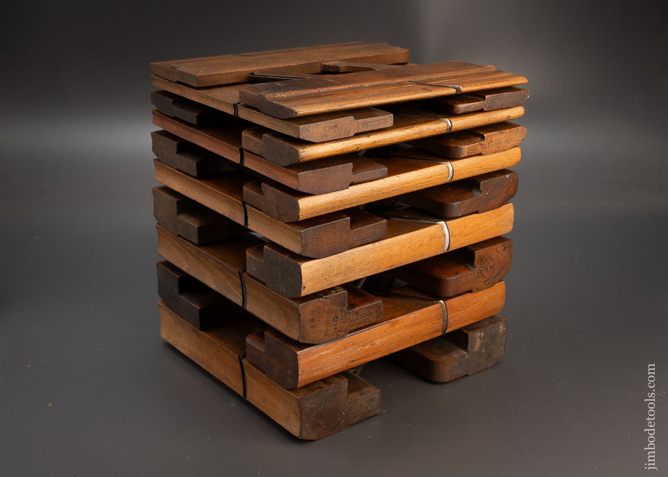 Great User Set of 20 Hollow & Round Moulding Planes by GRIFFITHS NORWICH (Mostly) - 115603