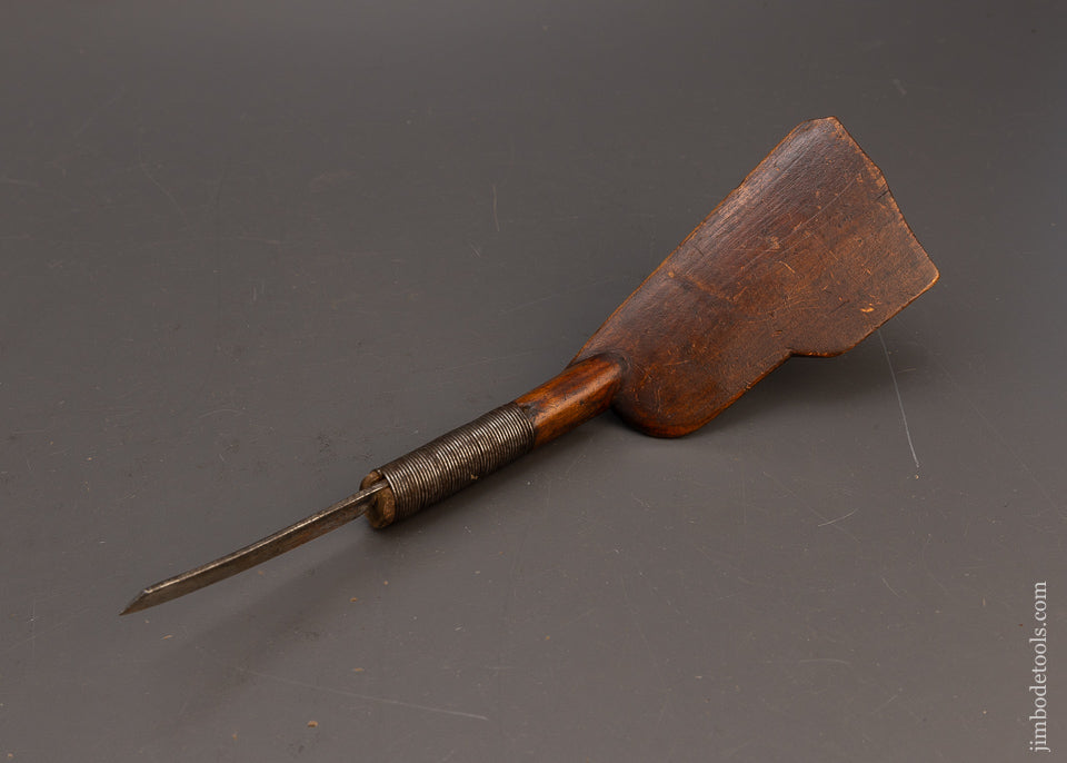 Antique Hand Carved Native American Crooked Knife - 115656