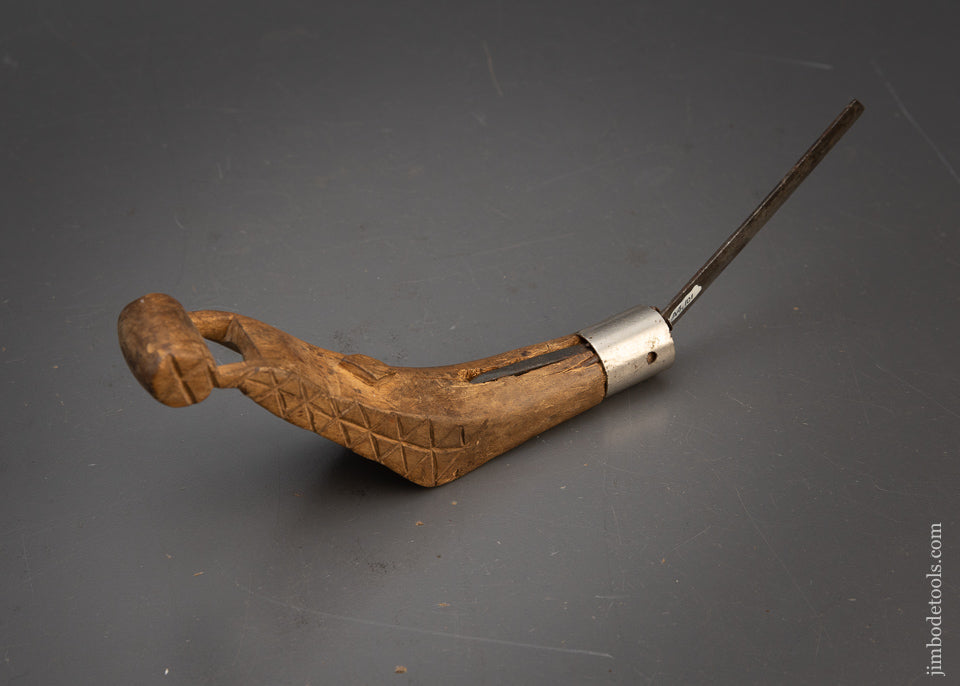 Lovely Hand Carved Antique Native American Crooked Knife - 115658