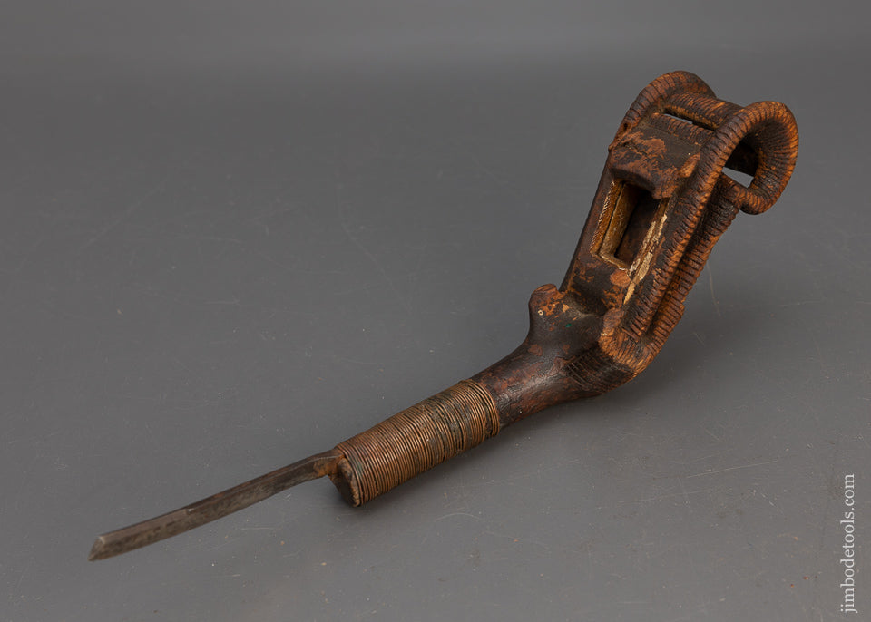 Stunning Elaborately Carved Antique Crooked Knife - 115666