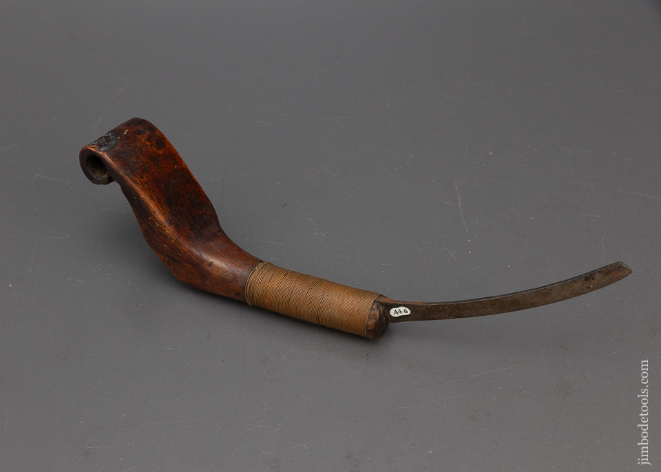Gorgeous Fiddle Back Carved & Pierced Native American Crooked