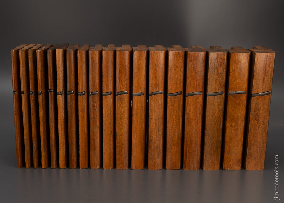 Matched Set! Of Eighteen GRIFFITHS NORWICH circa 1788-1958 Hollows & Rounds Moulding Planes 2-18 EVENS - 115693