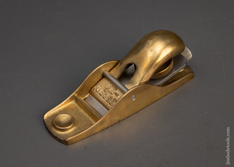 Near Mint LIE NIELSEN No. 102 Low Angle Block Plane in Bronze - 115702