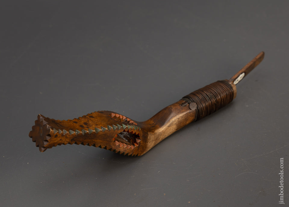 Stunning Chip Carved Antique Crooked Knife - 115710