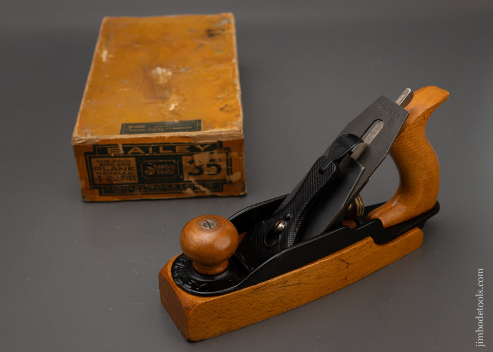 STANLEY No. 35 Transitional Smooth Plane Near Mint in Box - 115719