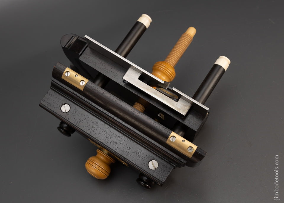 Smokin’ ISRAEL WHITE PATENT 3 Arm Plow Plane - 115734