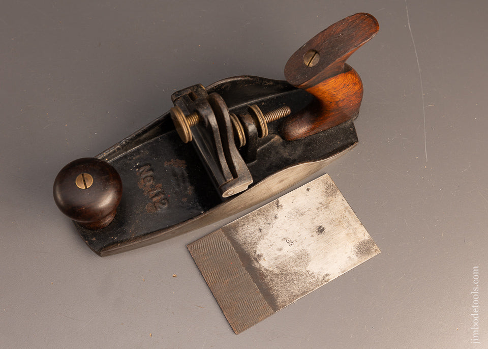 Fine STANLEY No. 112 Scraper Plane with Original Toothing Iron - 115839