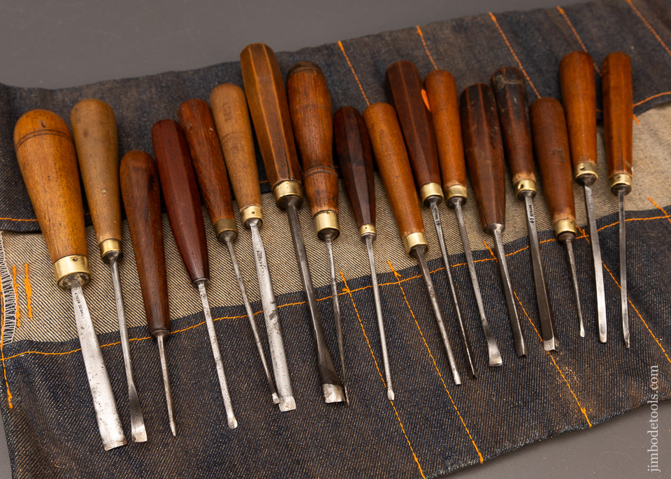 Roll of 17 ADDIS Carving Tools Chisels Gouges - 115850 – Jim Bode Tools