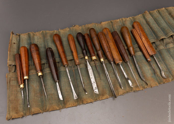 Nice Roll of 15 Carving Tools Chisels Gouges - 115853
