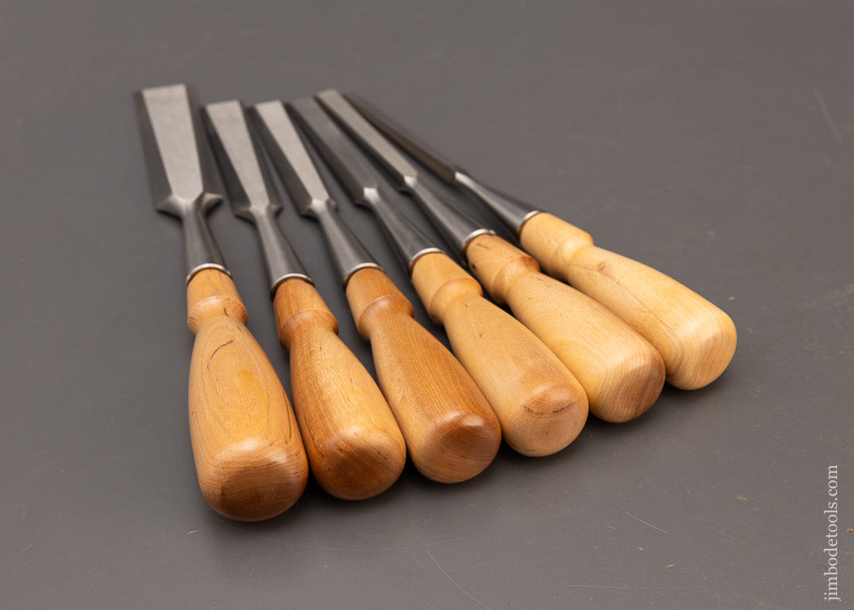 Mint Set of 6 LIE NIELSEN Bevel Edge Socket Chisels with Leather Roll - 115882 - AS OF MAY 23