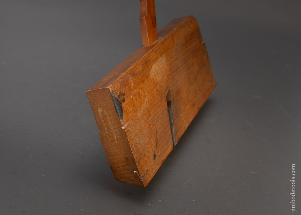 Fine Boxwood Dovetail Plane with Boxwood Wedge - 115937