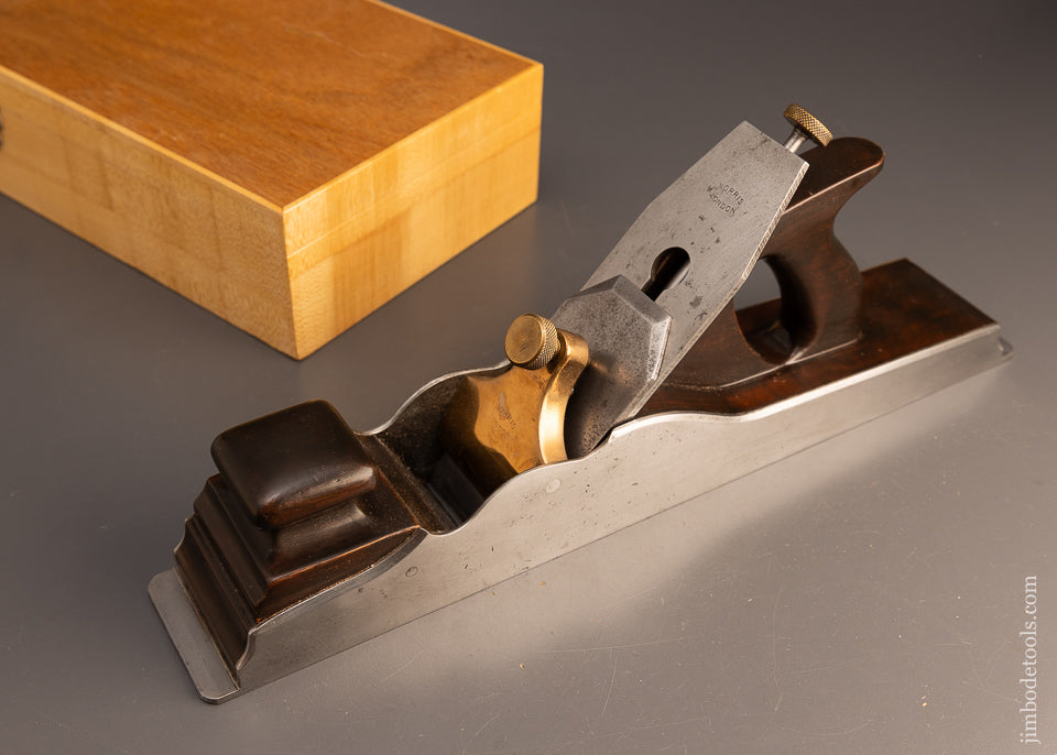 Extra Fine NORRIS No. A-1 Jointer Plane 17 1/2 Inch in Custom Box - 115938
