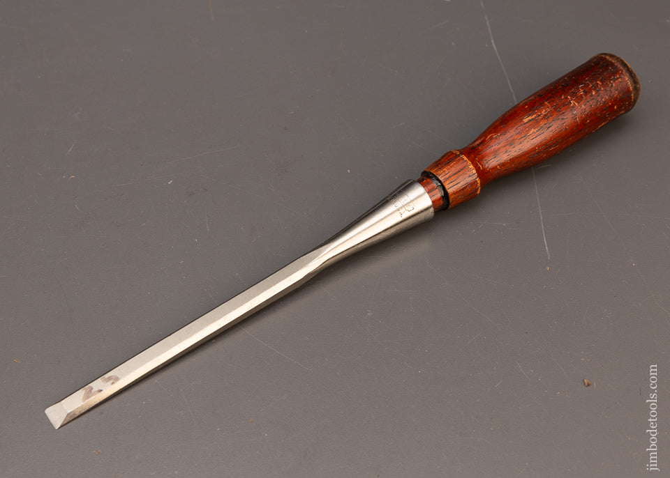 Extra Fine 3/8 Inch STANLEY No. 720 Chisel - 115992