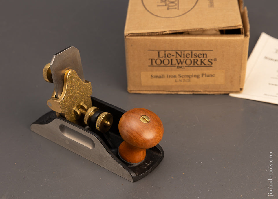 LIE NIELSEN No. 212I Small Iron Scraping Plane Mint in Box - 116001