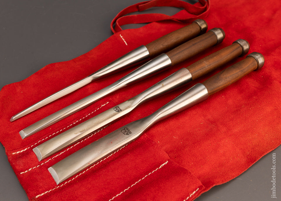 Mint Graduated Set of 4 BARR Heavy Socket Firmer Chisels in Leather Roll - 116010