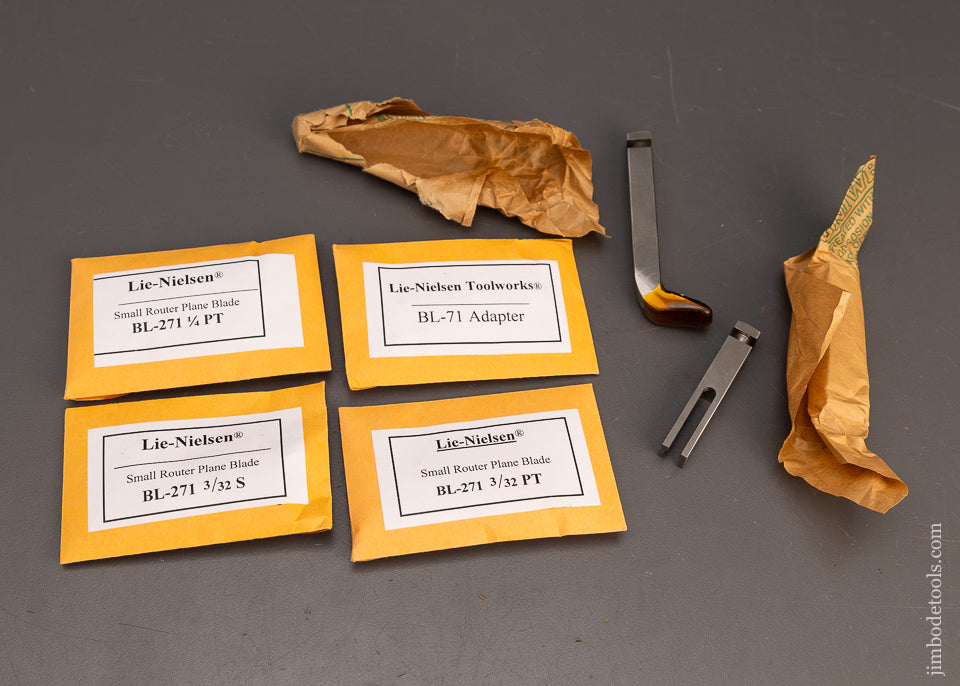 LIE NIELSEN No. 71 Large Router Plane Mint in Box with 5 Blades, Adapter & Fence - 116052