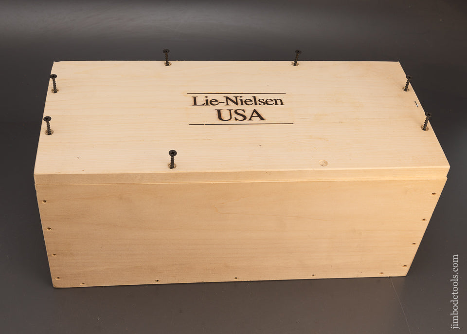 LIE NIELSEN No. 51 Shoot Board Chute Board Plane Dead Mint in Discontinued Custom Wooden Shipping Box - 116081